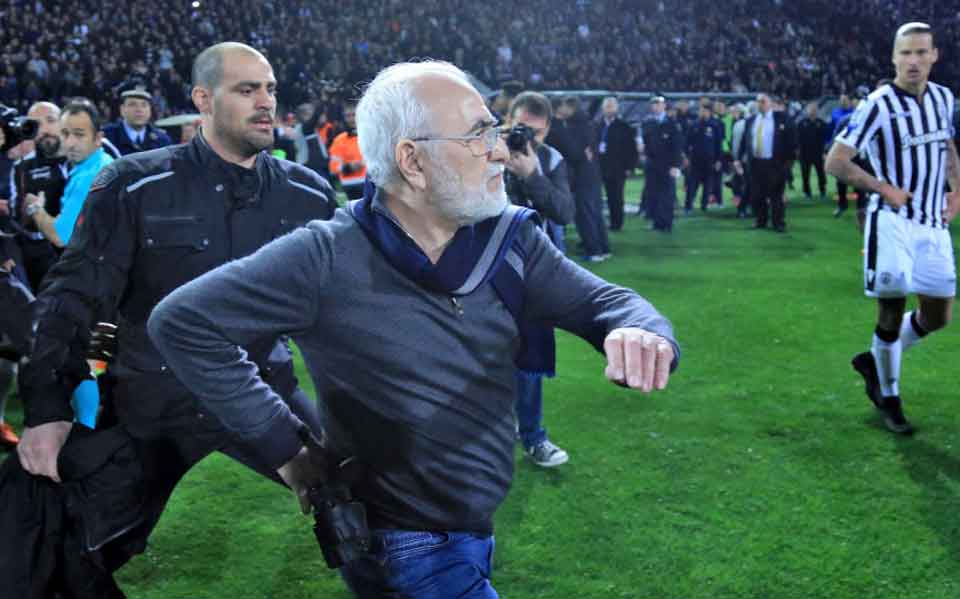 Long-overdue decision deducts points from PAOK, slaps three-year ban on Savvidis