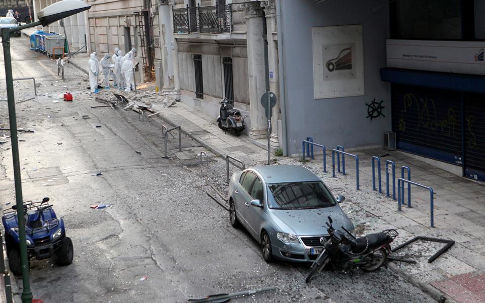 Police receives claim over Athens bomb blast
