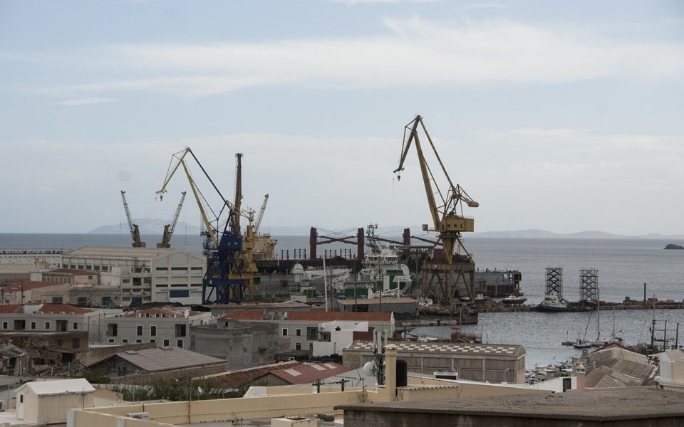 Corruption probe launched in 2002 sale of Hellenic Shipyards