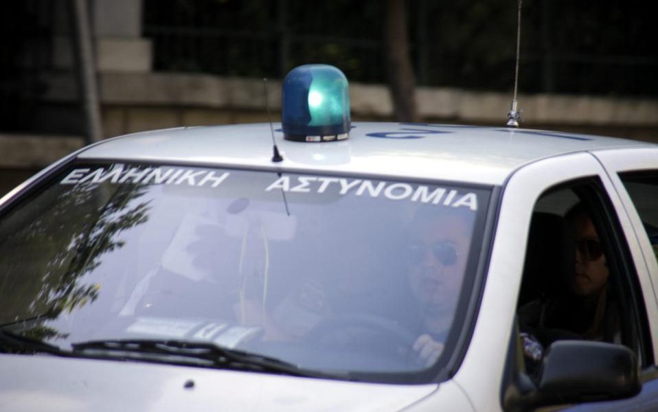 Thessaloniki man shoots self during police chase