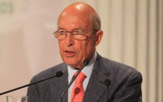Simitis: Athens should press EU to enforce measures to protect Greece from Turkey