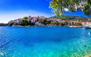 Skiathos power linkup with mainland Greece successfully tested