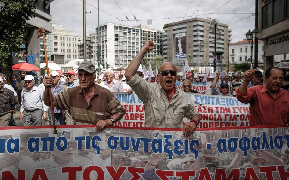 Greek pensioners take to streets of capital to protest further cuts