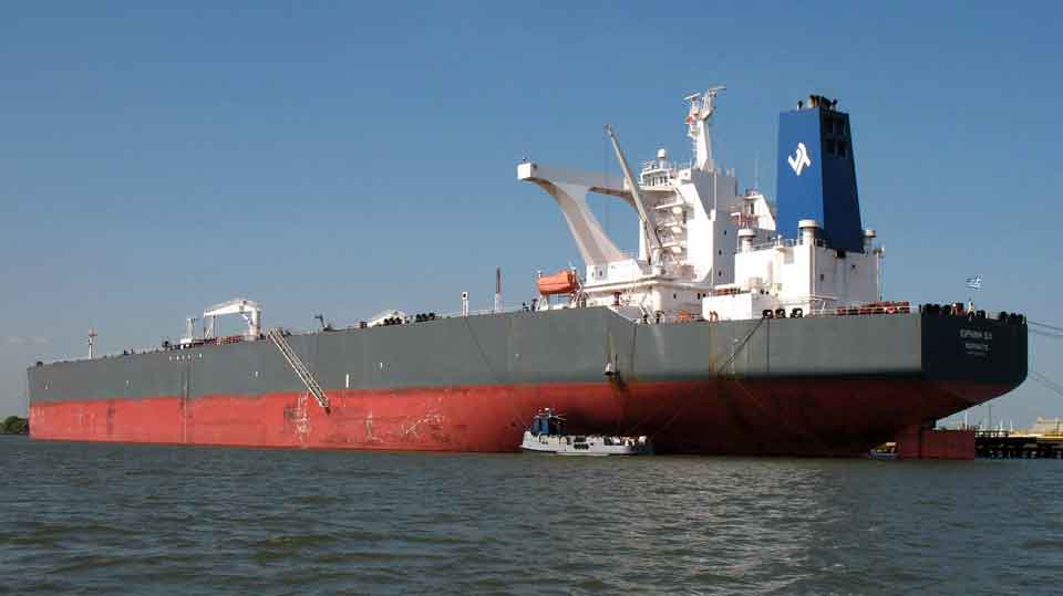 Shipowners spend more than $10 bln on acquisitions this year