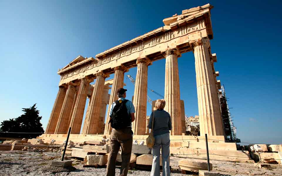 Greek tourism prepares for the day after