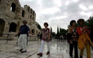 INSETE: Tourism revenues to get worse before getting better