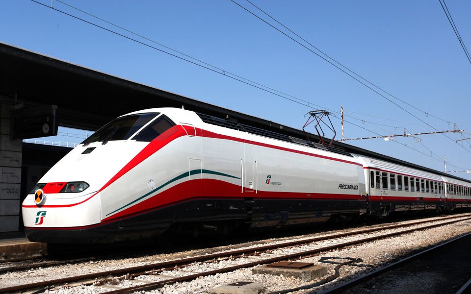 First of high-speed White Arrow trains arrives in Thessaloniki