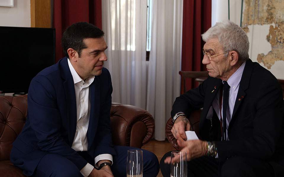 ‘What doesn’t kill you makes you stronger,’ PM tells Thessaloniki mayor