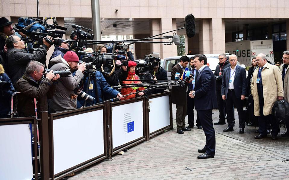 Tsipras calls for ‘European solution’ to refugee crisis