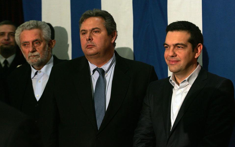 Three Independent Greeks MPs distance themselves from gov’t line on referendum