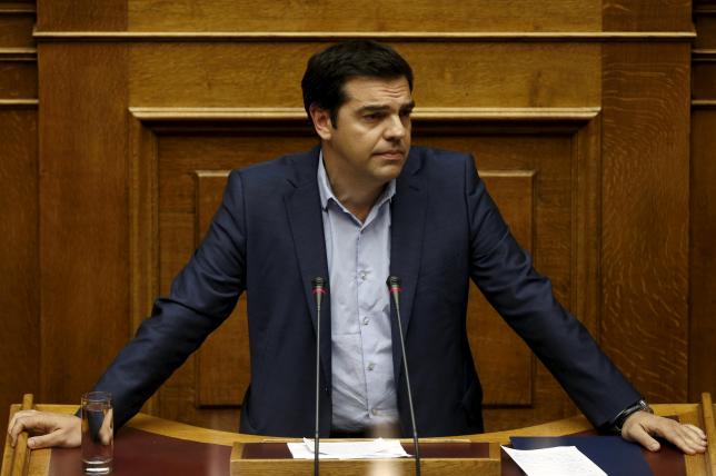 Greek MPs approve multi-bill, paving way for lenders to release more loans