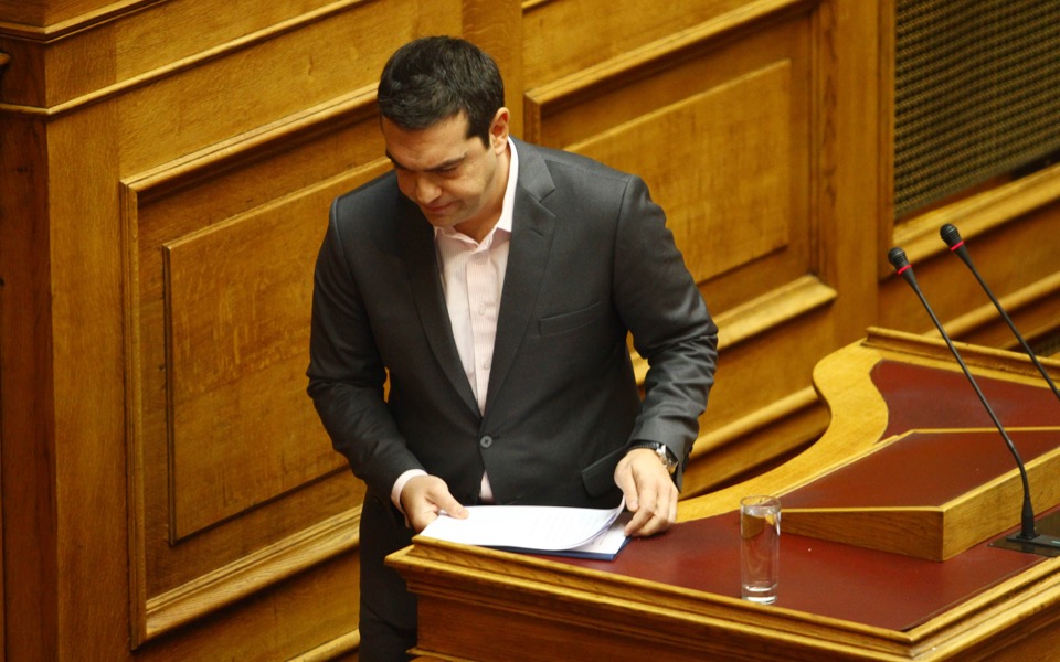 Greek MPs vote to demand German war reparations