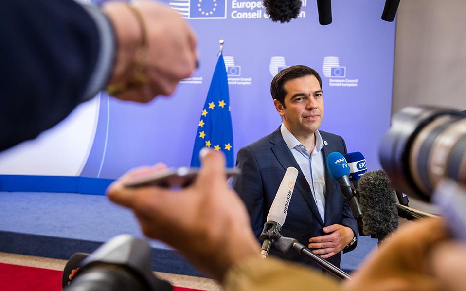Tsipras calls for Greece to enter QE program early next year