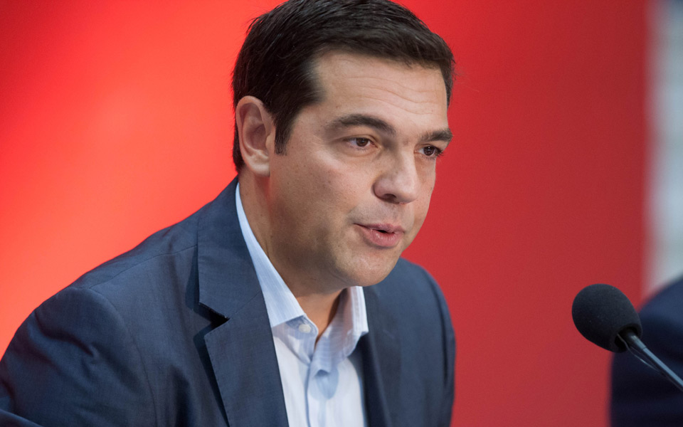 Tsipras now leaves snap poll possibility open
