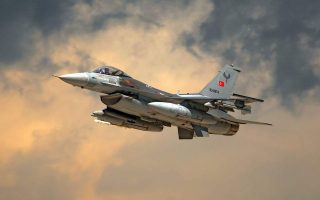 Turkish F-16s fly over Greek islets
