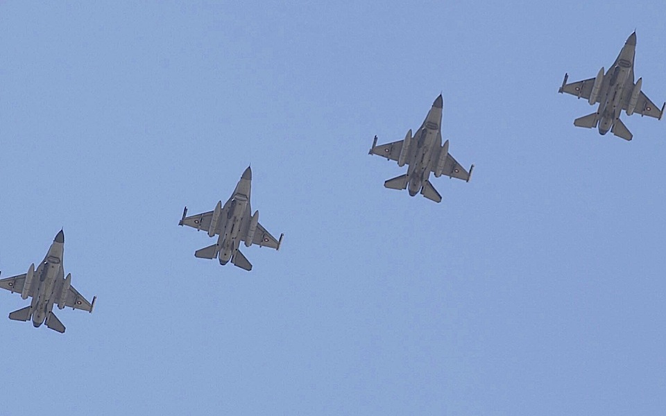 Turkish fighter jets breach Greek air space