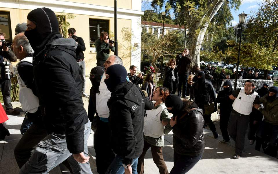 Greek court rejects Turkish extradition request
