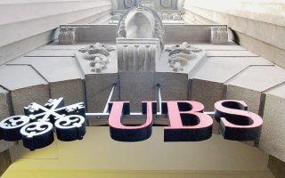 Prosecutors’ raid of UBS Athens turns up 200 suspected tax dodgers
