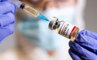 Greek expert dismisses concerns over Pfizer vaccine