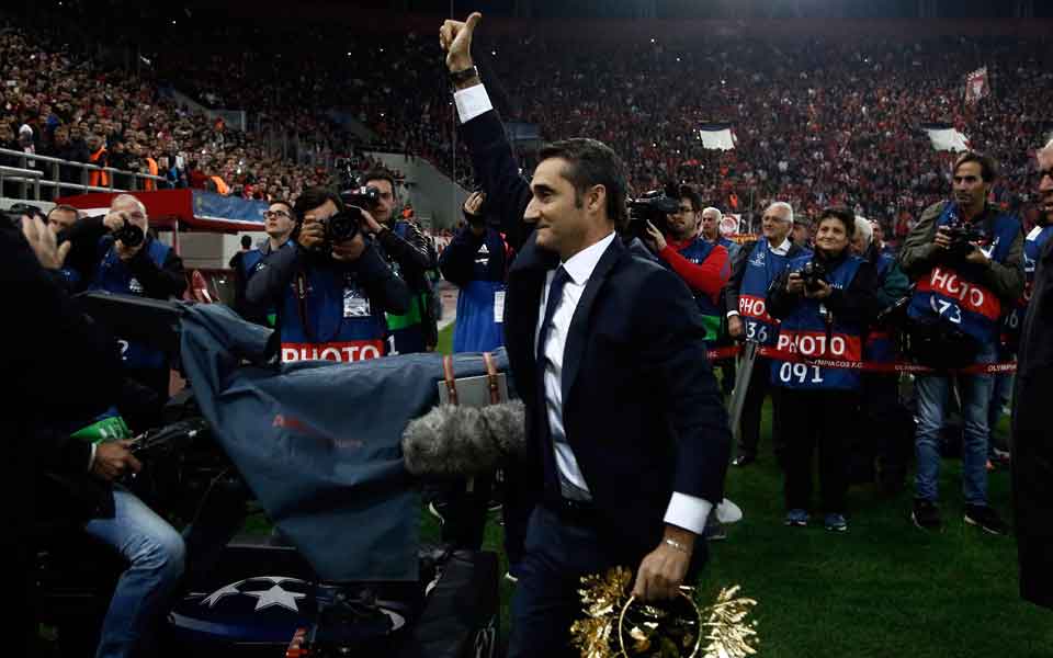 Olympiakos snatches point from Barcelona on special night for Valverde