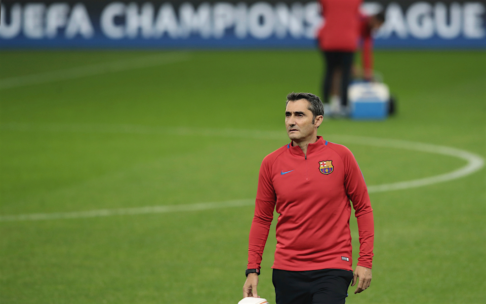Much-adored Valverde returns to Piraeus, this time as an opponent
