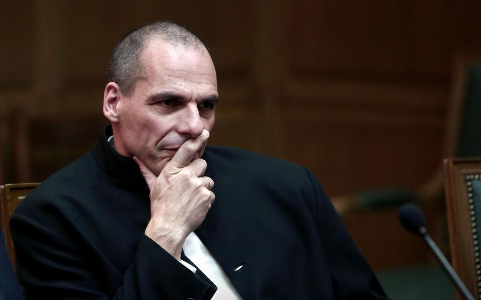 Case files against Varoufakis, two ministers sent to Parliament