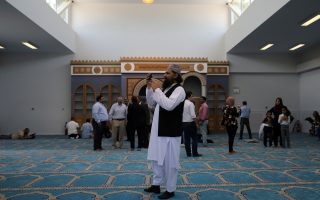 Athens mosque to open, finally, in early October