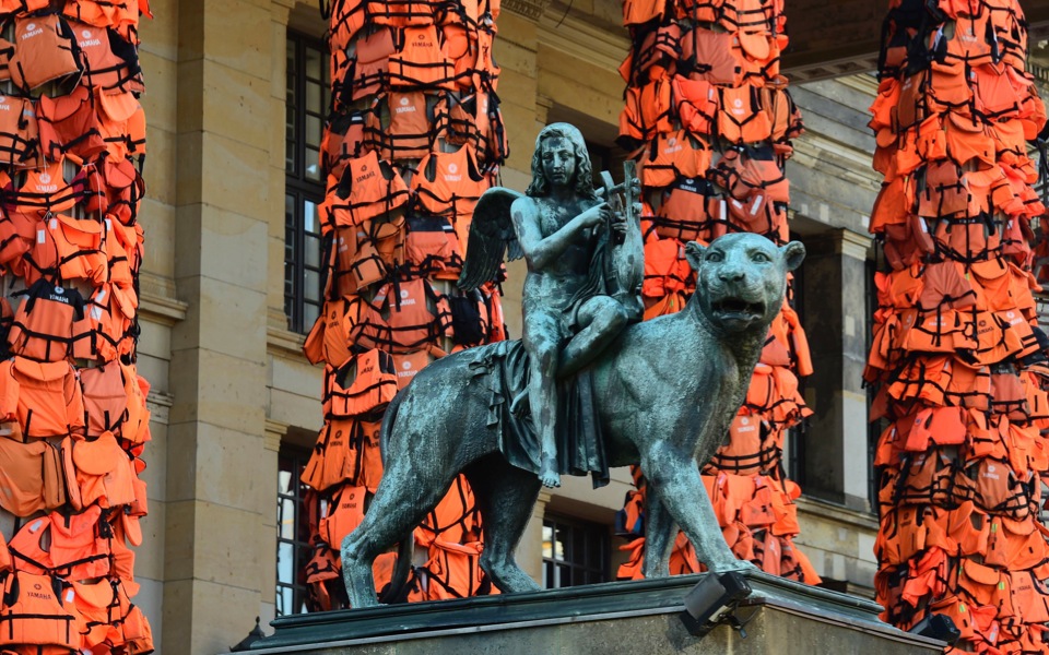 Weiwei’s Berlin art project features refugee life vests from Lesvos