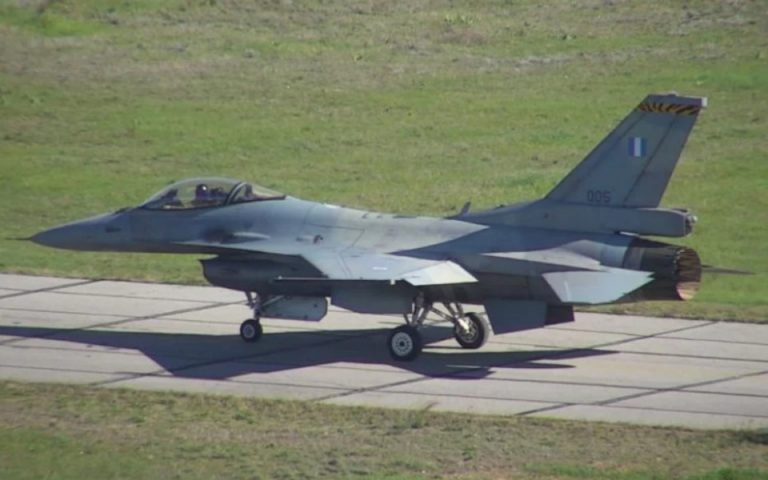 First F-16 Viper on its way to Texas