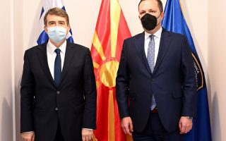 Chrysochoidis discusses police cooperation with Spasovski in Skopje