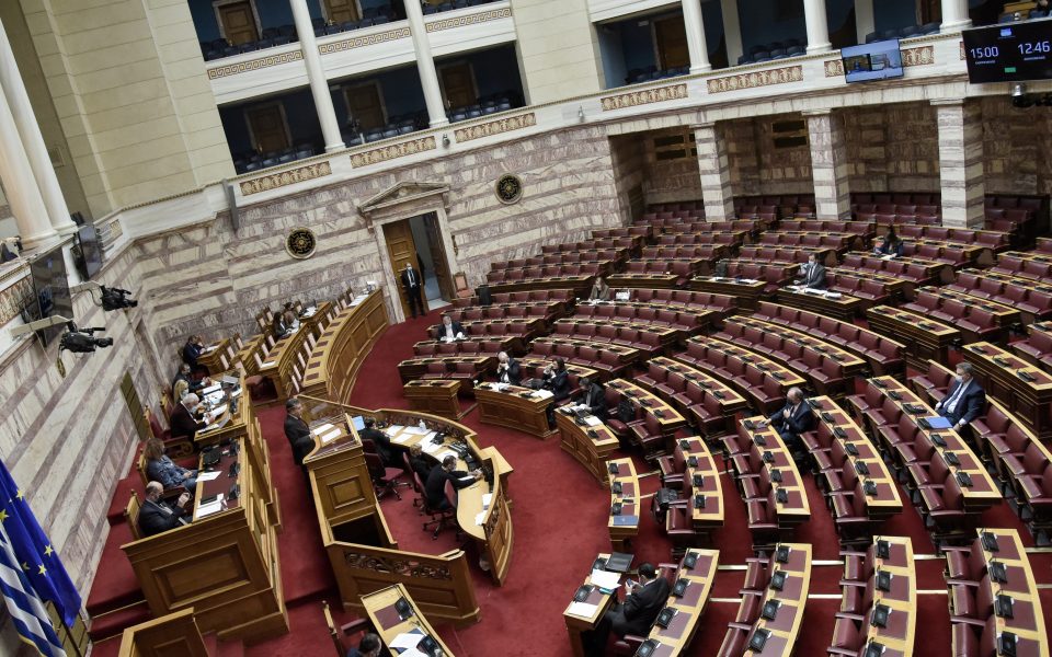Greek-French defense agreement tabled in parliament