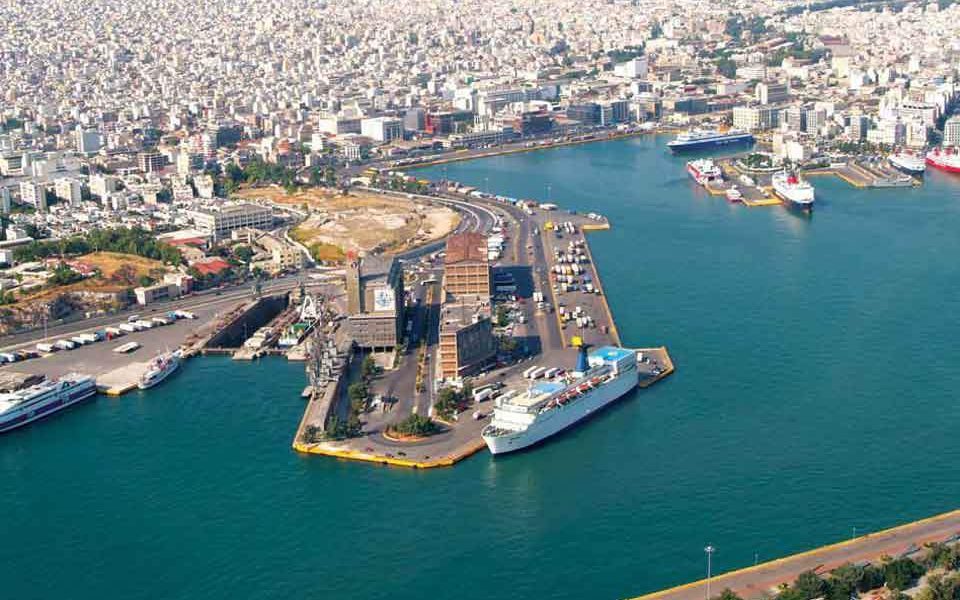 Big powers vie for Greece’s ports