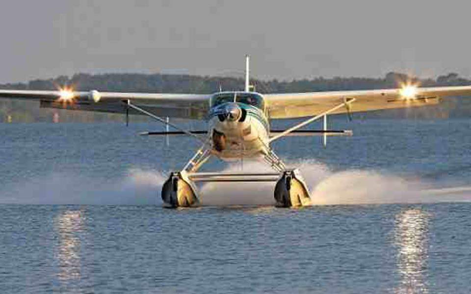 Seaplanes project terminals planned in Volos and Iraklio