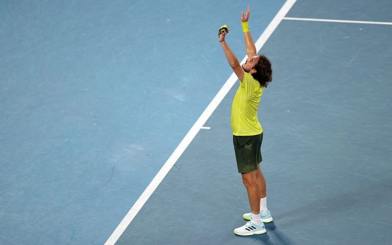 5 for fighting: Tsitsipas edges Nadal in Australian Open QF