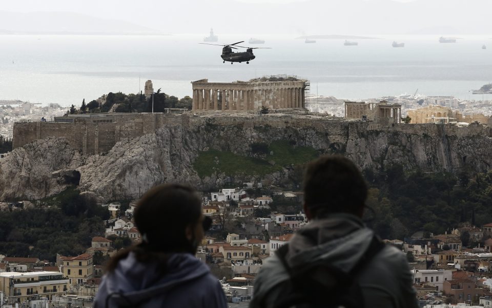 Fighter aircraft fly over Athens in March 25 rehearsal