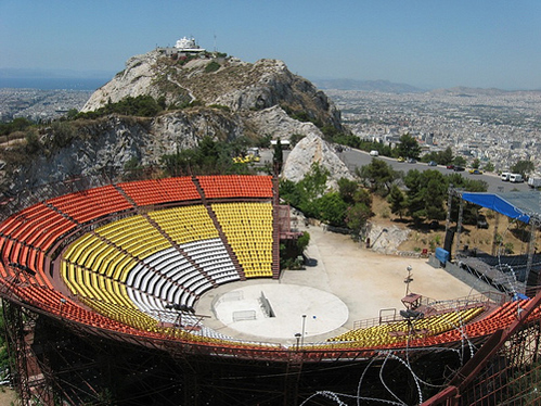 Lycabettus Theater to reopen after 15 years with Stavros Xarchakos concert