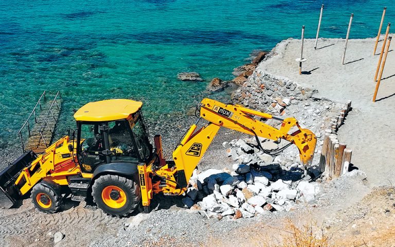Demolitions on beaches, lakesides suspended due to Covid