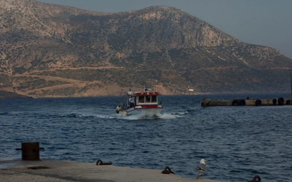 Politico: Greece focusing on small islands to restart tourism