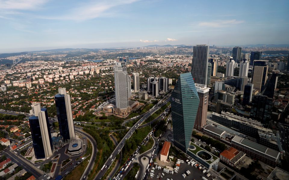 Turkey fines securities firms