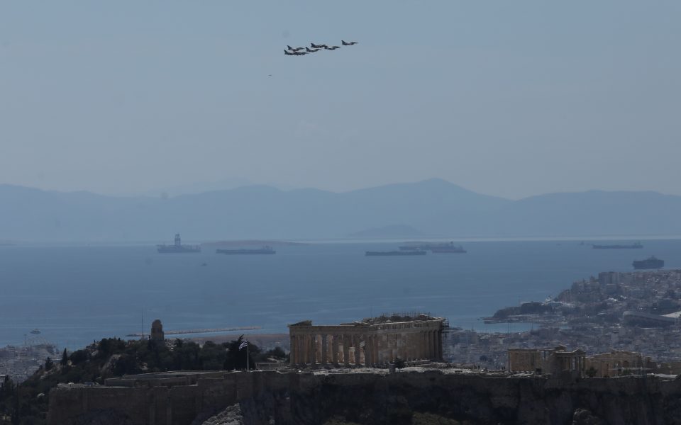 Fighter jets soar over Athens as part of Iniochos exercise