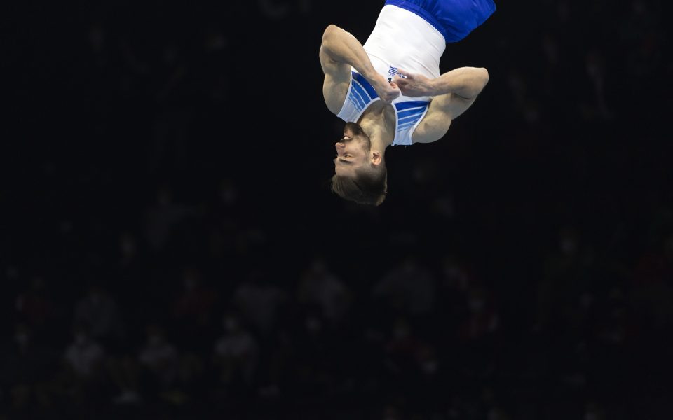 The flight of the gymnast
