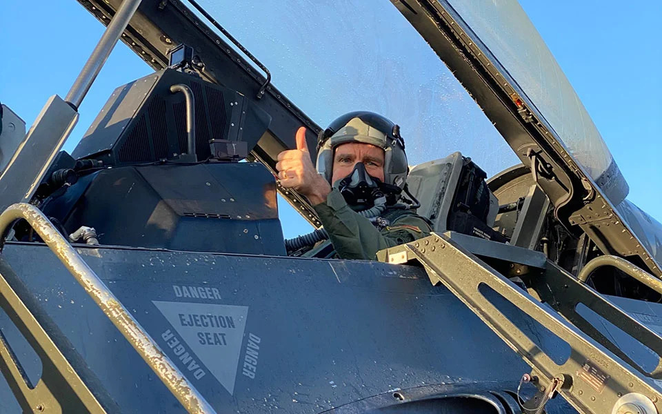 Pyatt flies in F-16 fighter jet on sidelines of Iniochos exercise