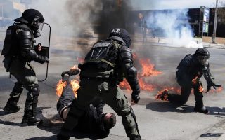 Clashes break out at Thessaloniki student protest