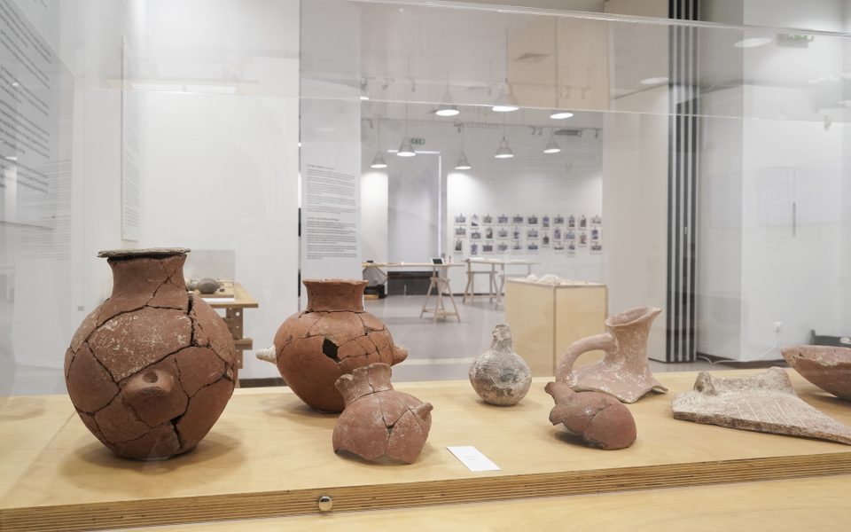 The mystery of the broken figurines and pots of Keros 