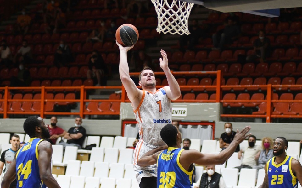 Promitheas, AEK brave challenges to reach Basket League semis