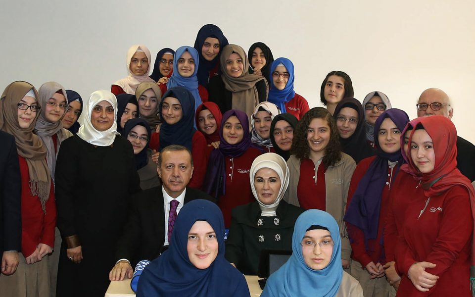 Young Turks turn their back on Erdogan