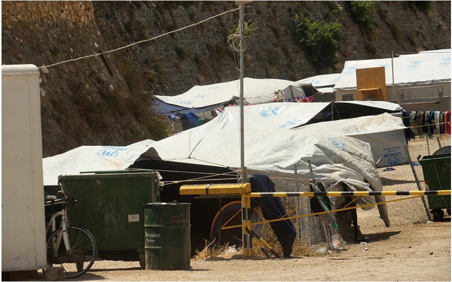 Somalian man found dead in Chios migrant camp