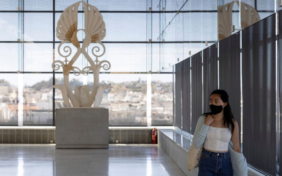 Museums open as Greece prepares to kick off tourism season