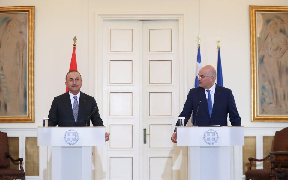 Greece eyeing ‘gradual normalization’ of Turkey ties, says Dendias