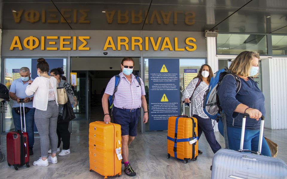 EU lawmakers OK virus pass, boosting summer travel hopes